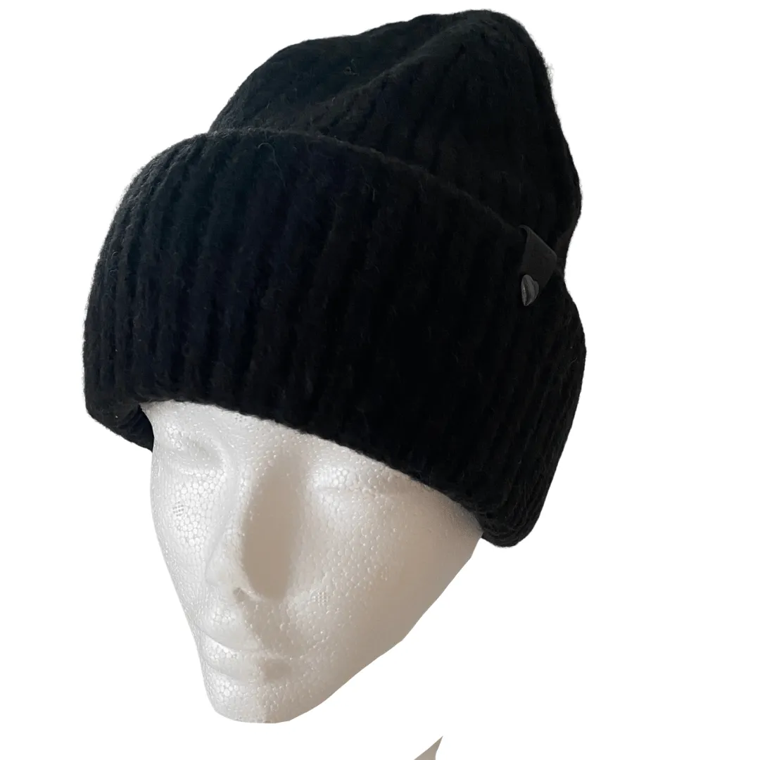 Black Winter Toque