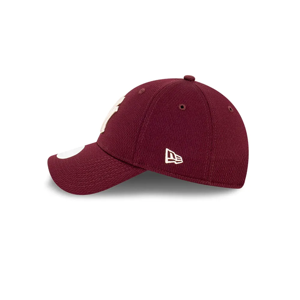 New Era Womens 9Forty NY Yankees DSH Cap - Maroon