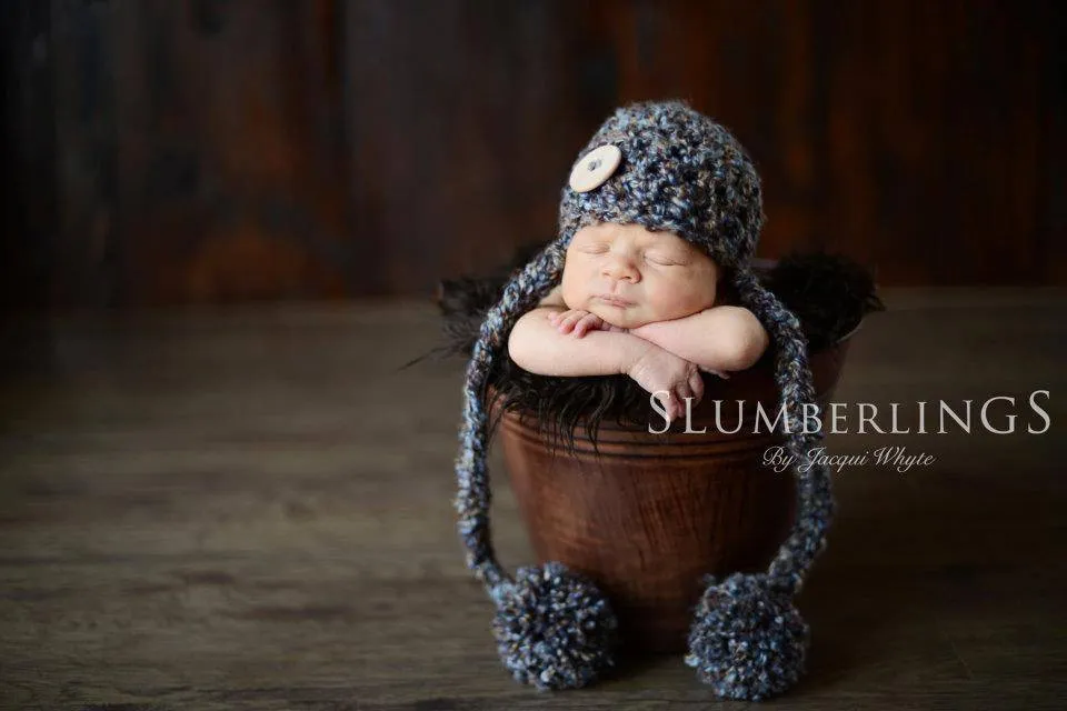 Newborn Button Pom Hat Blue Brown