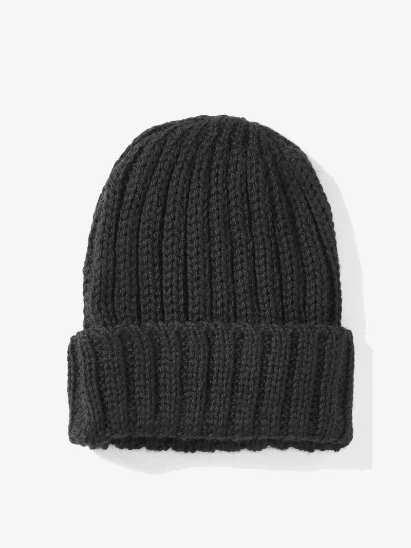 Peregrine Ribbed Beanie Black