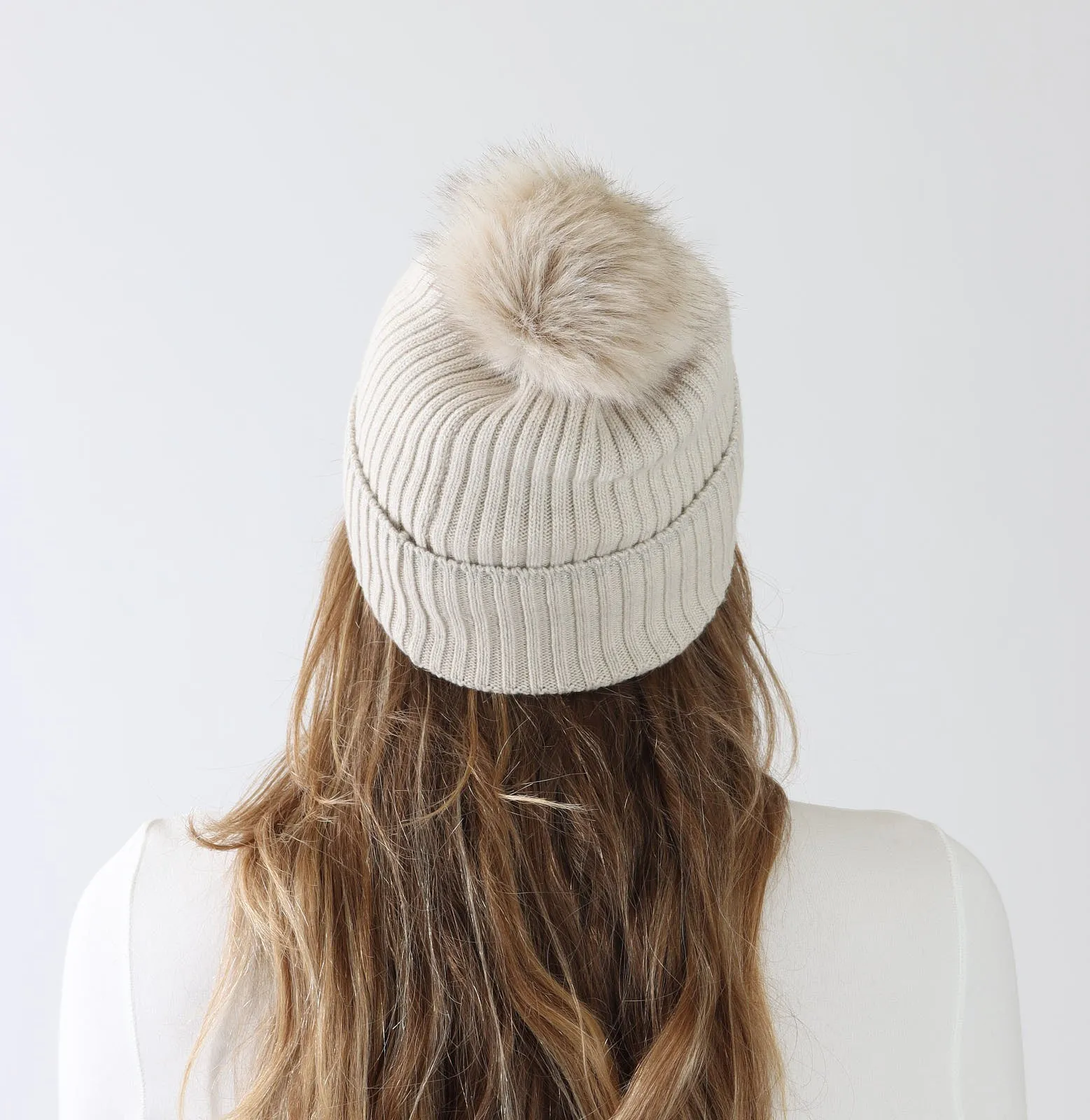 Smoke Cashmere Blend Bobble Hat